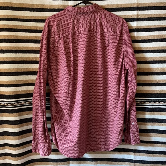 American Eagle Long-Sleeve Button-Down - Picture 3 of 3